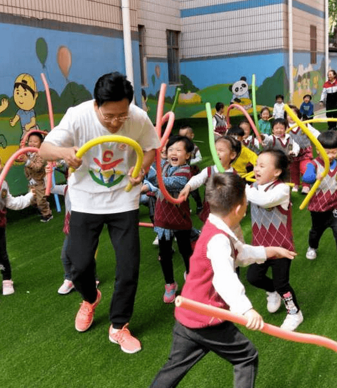 育兒知識幼兒園新生入園，家長十三忌